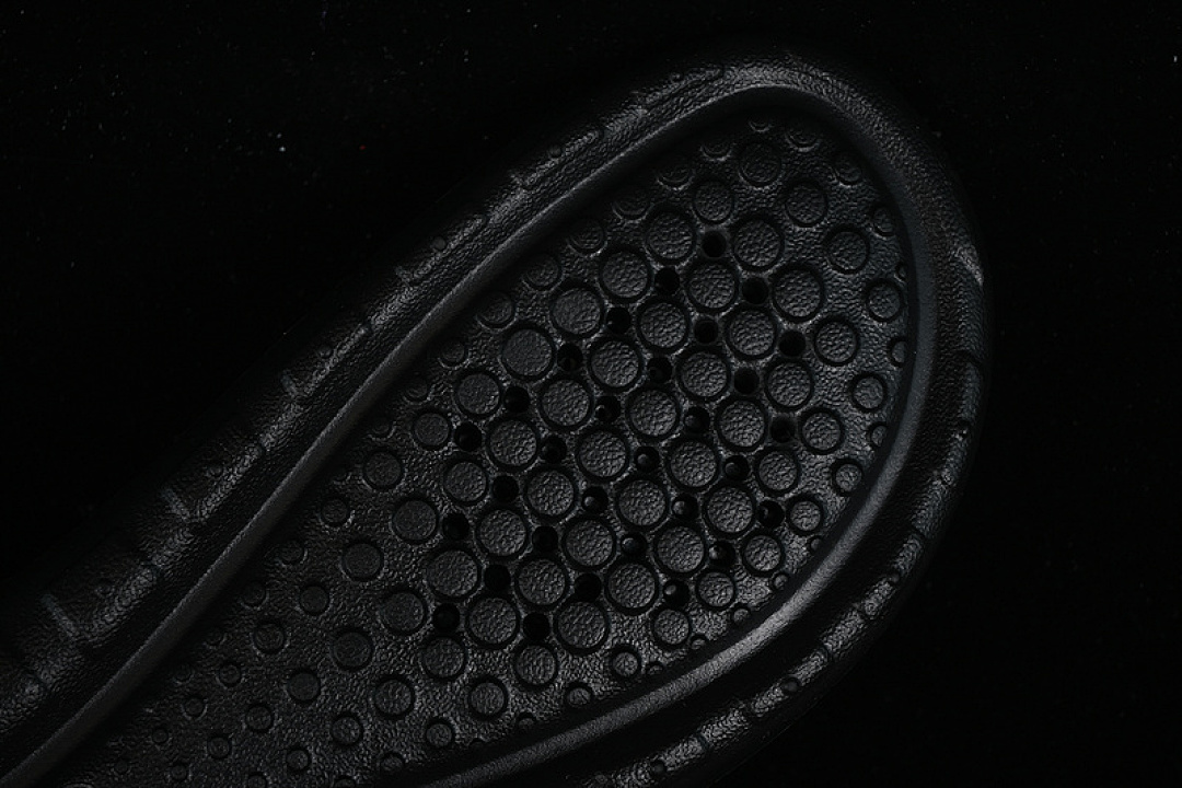 Nike [CZ5478-001]-[VICTORI ONE SHOWER SLIDE POLKA SWOOSH BLACK/BLACK/WHITE]-[MAN:40-45] - Image 3