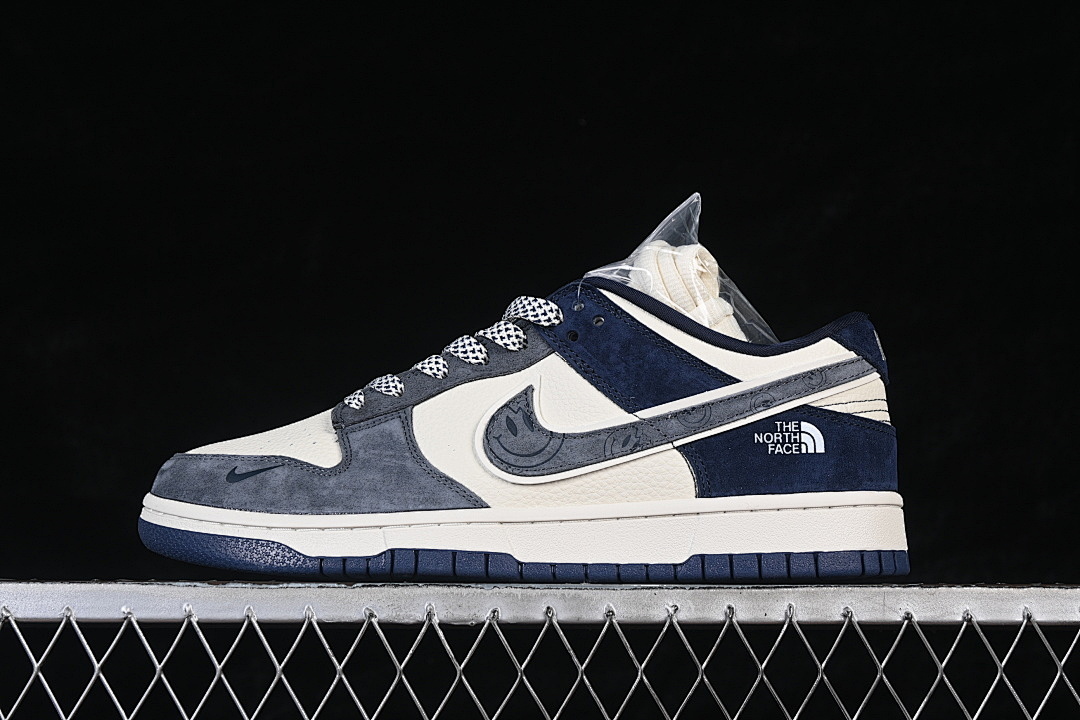 Nike SB DUNK LOW LOW-TOP CASUAL SNEAKERS WHITE/GREY/BLUE · MN1688-102, photo 1