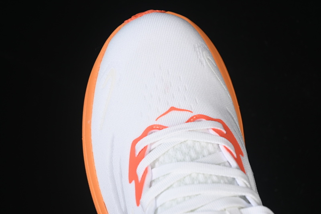 On Running [1162030 FGZ]-[HOKA ONE CLIFTON 10 WHITE/YELLOW]-[WOMAN:36-39]-[MAN:40-45] - Image 10