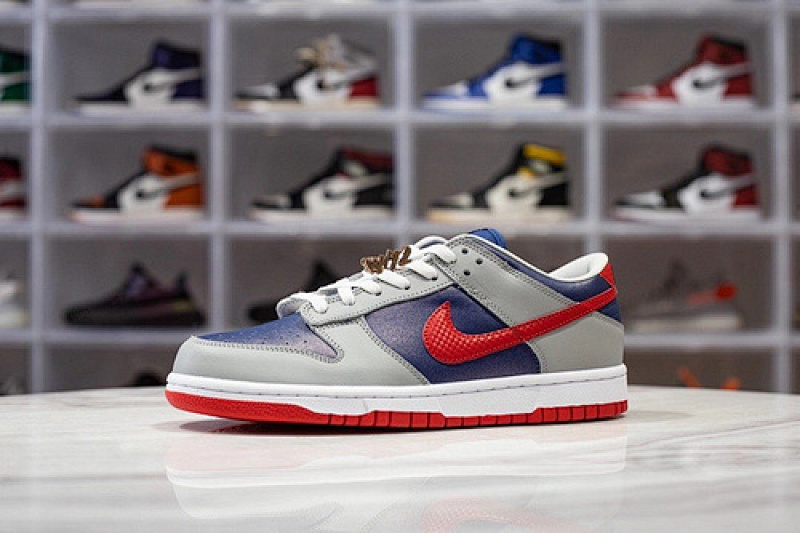 Nike H12 DUNK LOW RETRO SAMBA 2020 HYPER BLUE/SAMBA/SILVER · CZ2667-400, photo 1