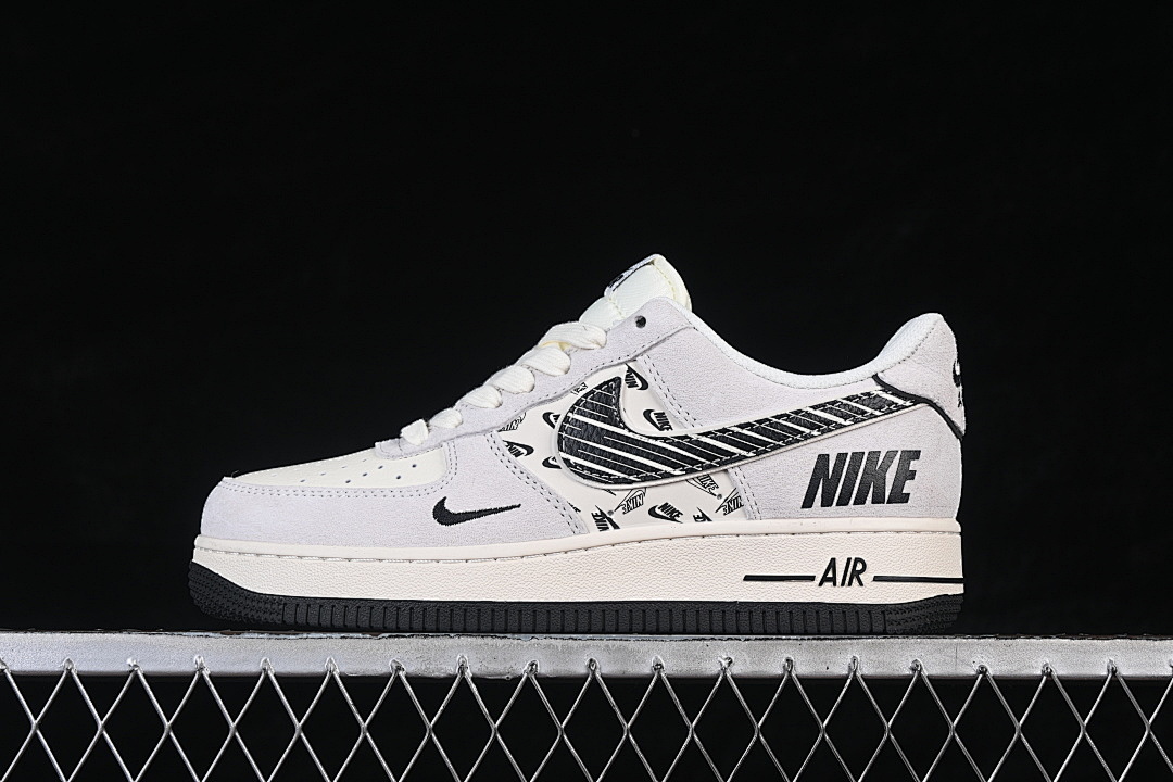 Nike Nike AIR FORCE 1 07 LOW WHITE/GREY/BLACK · JP8028-068, photo 1