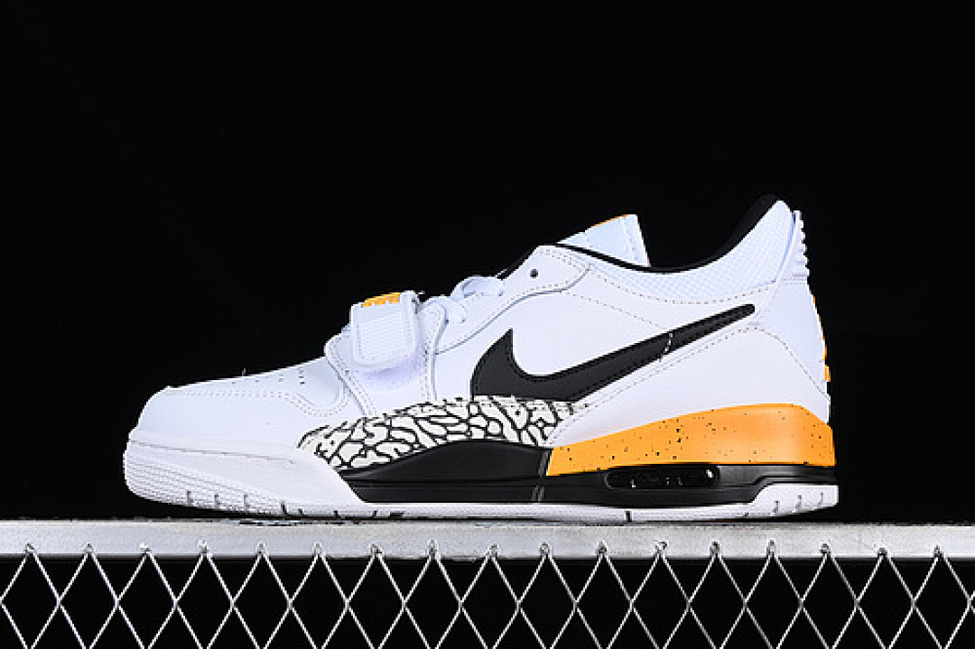 Jordan [CD7069-107]-[AIR JORDAN LEGACY AJ312 WHITE/BLACK/GREY/YELLOW]-[WOMAN:36-39]-[MAN:40-46], photo 1