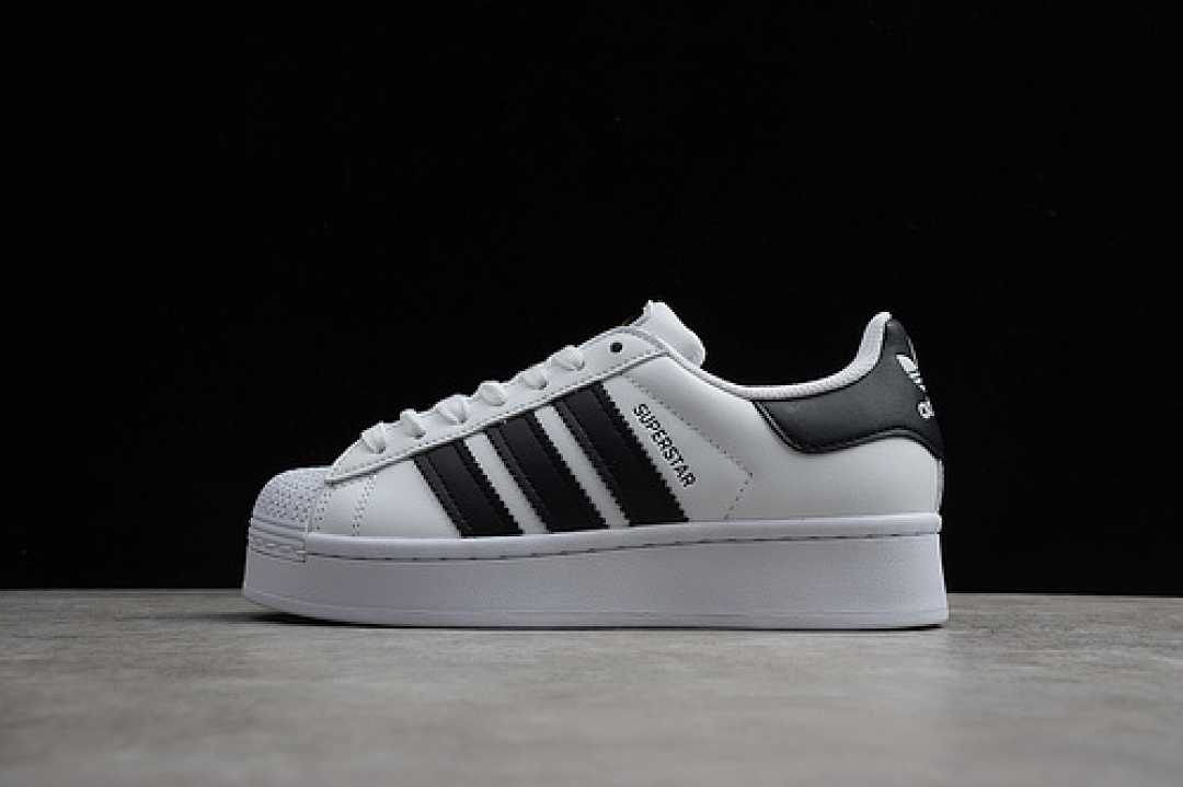 Unbranded [FW5771]-[SUPERSTAR BOLD SHOES CLOUD WHITE/CORE BLACK/CLOUD WHITE]-[WOMAN:36-40], photo 1