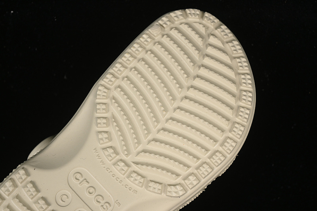 Crocs [CROCS CLASSIC CLOG GREY]-[WOMAN:25-36] - Image 3