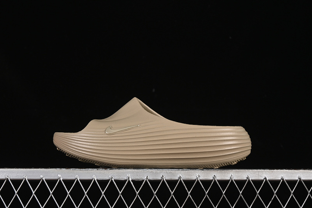 Nike [HV4479-200]-[REACTX REJUVEN8 SLIDE KHAKI/KHAKI/KHAKI]-[WOMAN:36-39]-[MAN:40-45] - Image 2