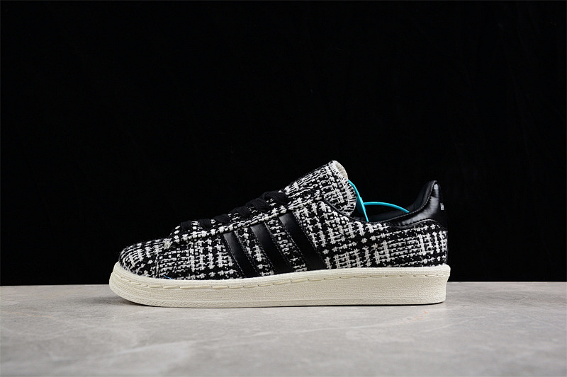 Adidas Adidas INVINCIBLE X DAYZ CAMPUS CORE BLACK/CORE BLACK/CREAM WHITE · HP2821, photo 1