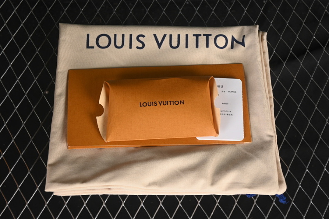 Louis Vuitton [1AIKEY]-[BUTTERSOFT LOW-TOP CASUAL SHOES BEIGE/BROWN/WHITE]-[WOMAN:35-39]-[MAN:40-46] - Image 3