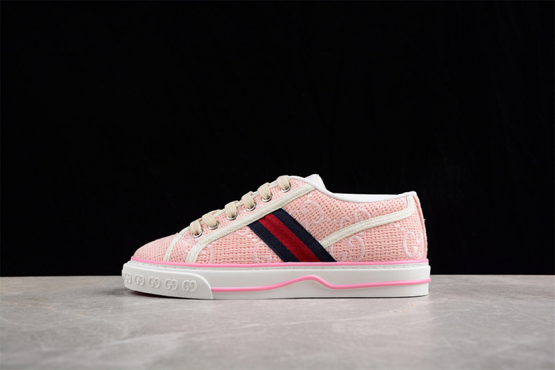 Gucci Gucci [ TENNIS 1977 PRINT SNEAKER RED/PINK/BLACK]-[WOMAN:35-39], photo 1
