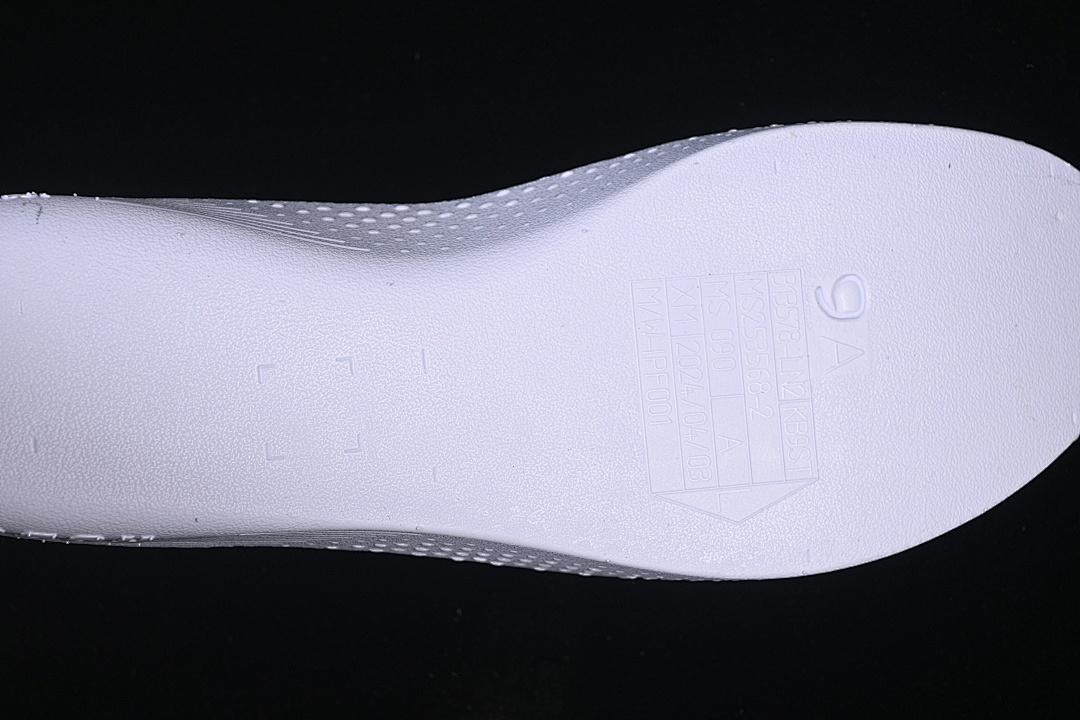 Nike [FZ7335-101]-[KOBE 9 ELITE PROTRO WHITE/SILVER-CHLORINE BLUE-BLACK]-[WOMAN:39]-[MAN:40-46] - Image 4