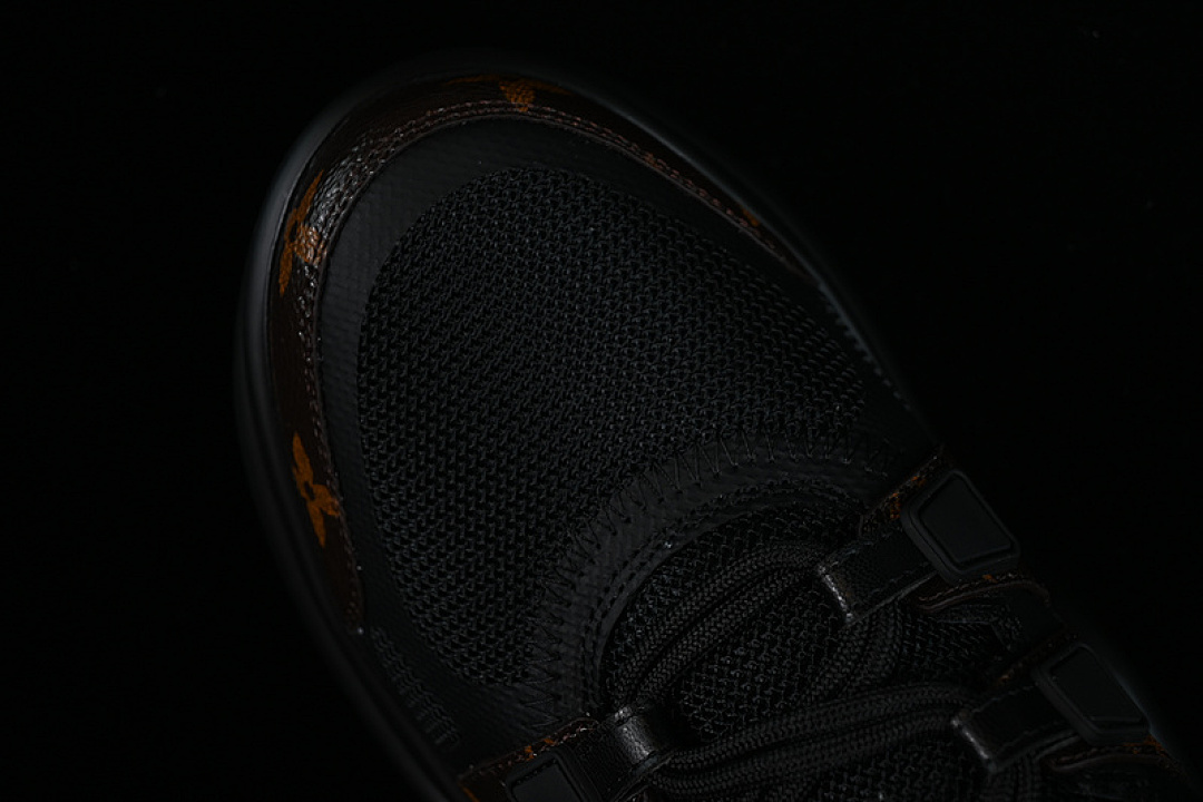 Arc'teryx [L*V ARCHLIGHT 390N BLACK]-[WOMAN:35-40] - Image 9