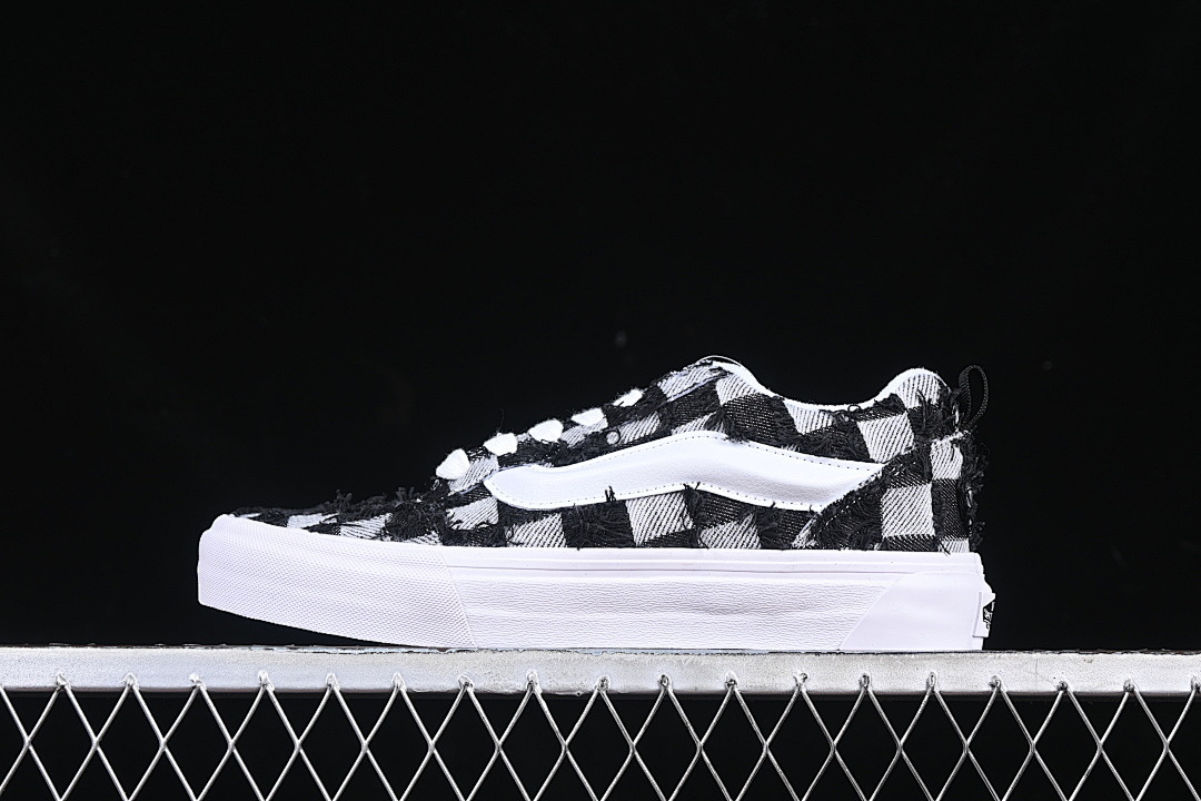 Unbranded [VN000CS0239]-[CHECKER LOW TOP CASUAL SNEAKERS BLACK/WHITE/GREY]-[WOMAN:35-39]-[MAN:40-44], photo 1
