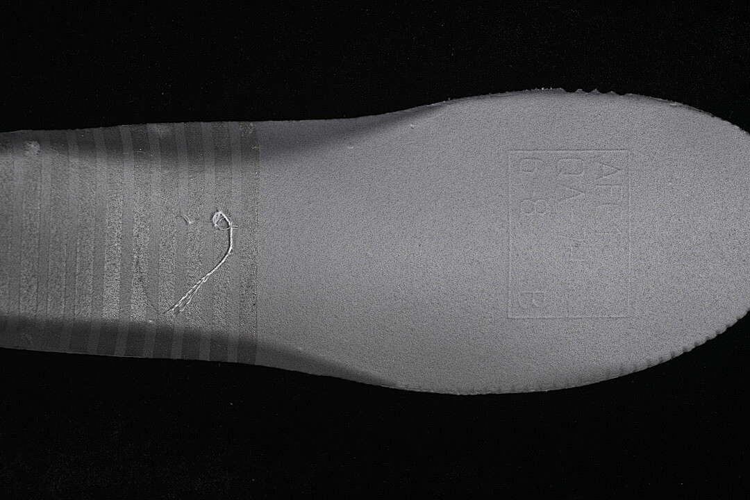Nike [FB0607-110]-[AIR FORCE 1 07 LOW WHITE/GREY/BLACK]-[WOMAN:36-39]-[MAN:40-45] - Image 3
