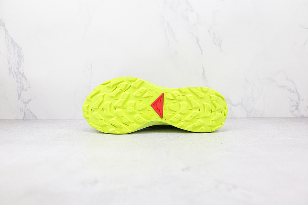 Nike [DO6728-200]-[PEGASUS TRAIL 3 GTX DARK CHOCOLATE VOLT/BRIGHT CRIMSON]-[WOMAN:36-39]-[MAN:40-45] - Image 9