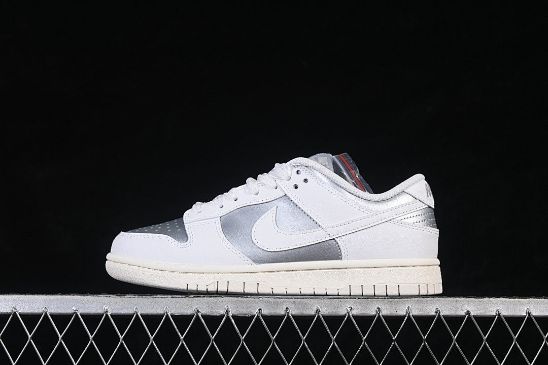 Unbranded [IB7311-001]-[DUNK LOW METALLIC PLATINUM/SUMMIT WHITE/PALE IVORY]-[WOMAN:35.5-39]-[MAN:40-42], photo 1