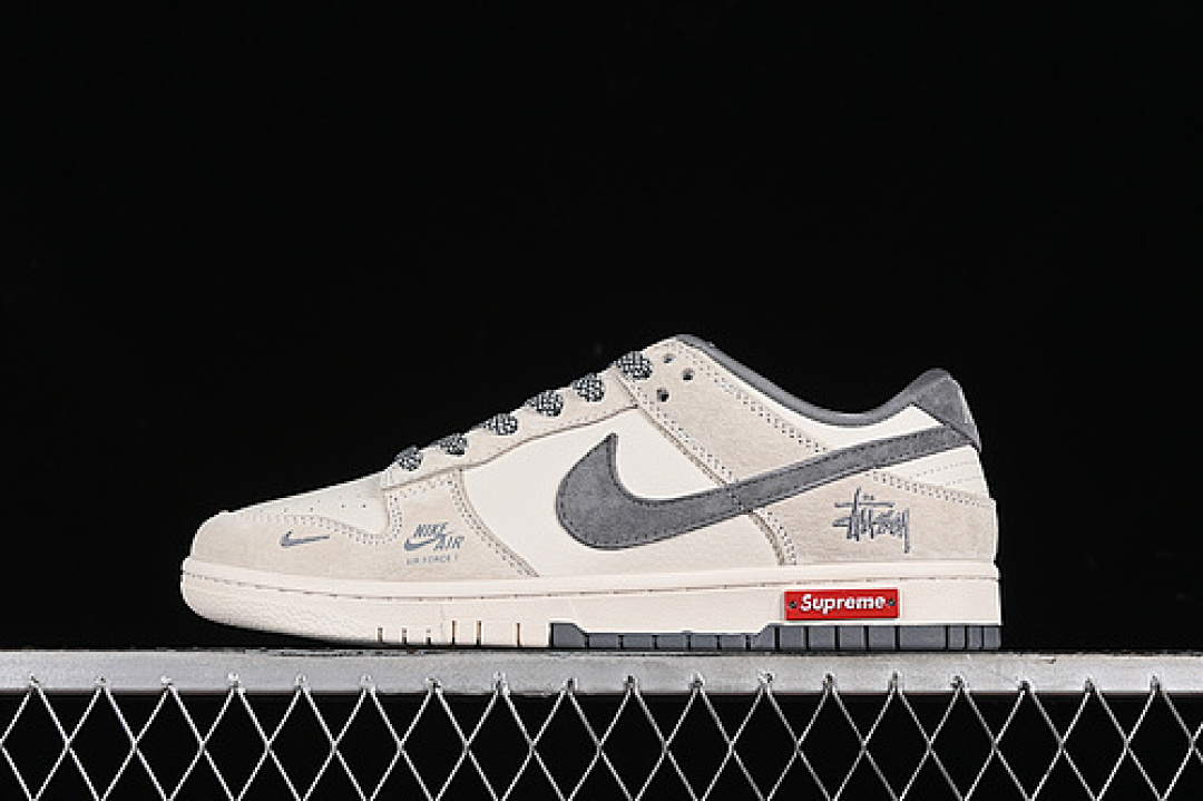 Supreme [SJ2068-272]-[SB DUNK LOW SUPREME OFF WHITE/GREY]-[WOMAN:36-39]-[MAN:40-45], photo 1