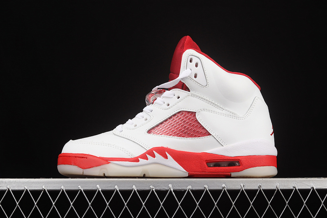 Jordan [440892-106]-[AIR JORDAN 5 RETRO GS WHITE/PINK FOAM/GYM RED]-[WOMAN:36-39]-[MAN:40-46], photo 1