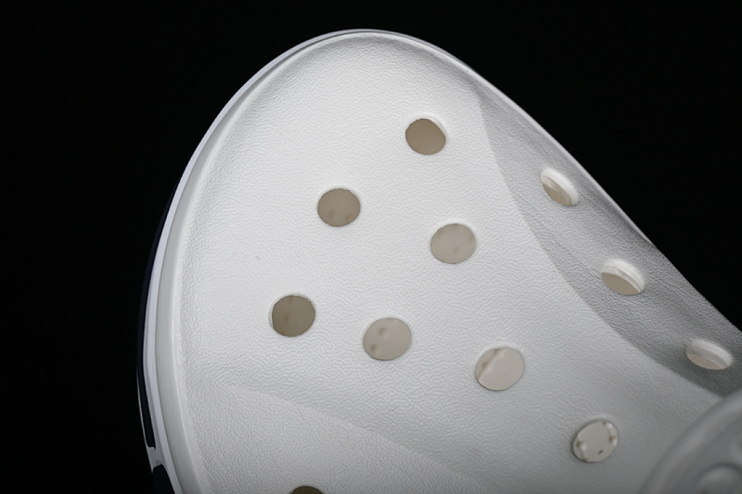 Crocs [CROCS DUAL USE BEACH HOLE SHOES WHITE/BLACK] - Image 5