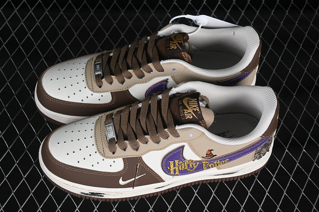 Nike [LJ2288-111]-[AIR FORCE 1 07 LOW HARRY POTTER WHITE/GREY/BROWN]-[WOMAN:36-39]-[MAN:40-45] - Image 11