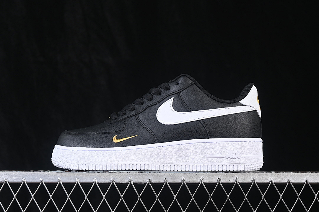Nike [CZ0270-001]-[AIR FORCE 1 LOW 07 ESSENTIAL BLACK/WHITE/BLACK/BLACK]-[WOMAN:36-39]-[MAN:40-45] - Image 2