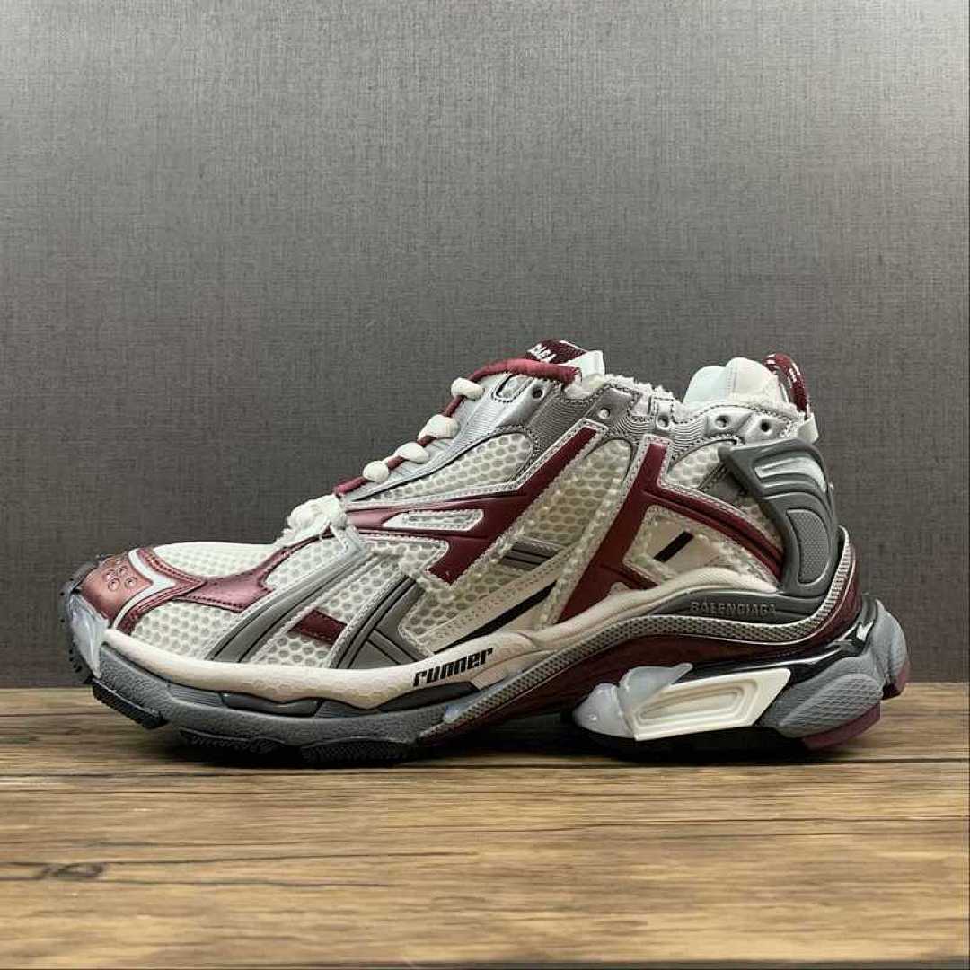 [RUNNER SNEAKER SHOES GREY/BURGUNDY · 677403-W3RB8-9069, photo 1