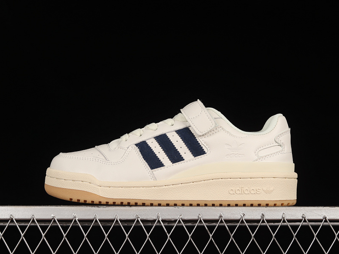 FORUM 84 LOW SHOES CLOUD WHITE/CLOUD WHITE/CORE BLACK · CQ0996, photo 1