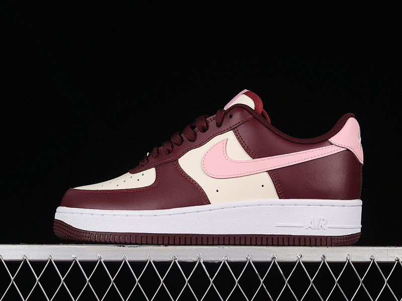 Nike Nike AIR FORCE 1 LOW VALENTINE’S DAY SAIL/NIGHT MAROON-MEDIUM SOFT PINK · FD9925-161, photo 1