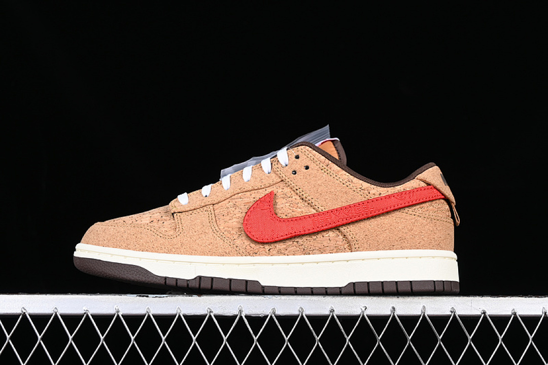 Unbranded [FN0317-121]-[CLOT X DUNK LOW SP CORK NATURAL/FLAX/COCONUT MILK/BAROQUE BROWN]-[MAN:40-47.5], photo 1