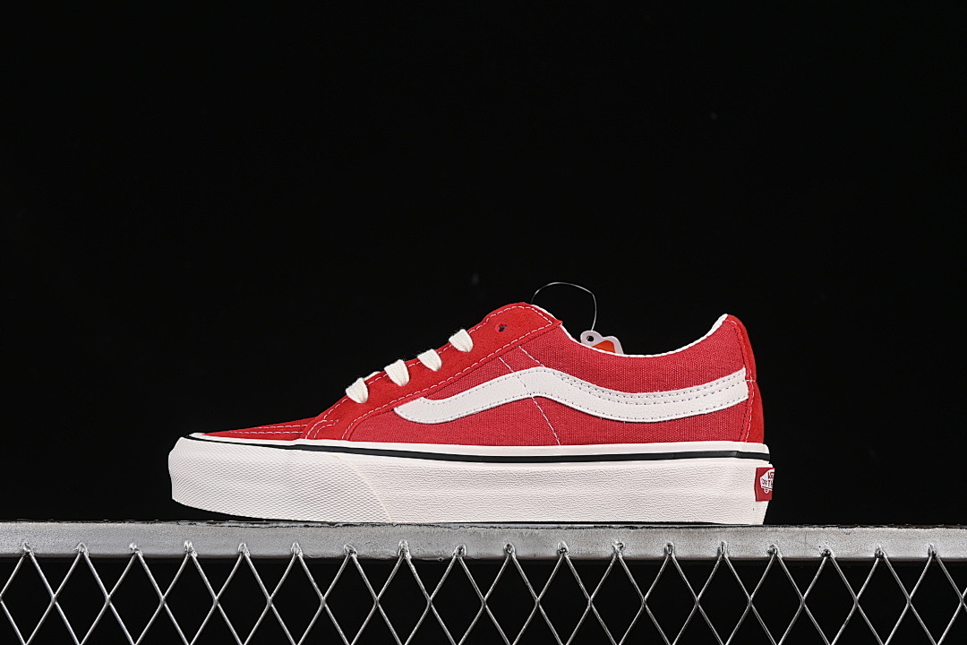 Unbranded [VN0A4UWIXGJ]-[ANTI-SLIP CASUAL SKATEBOARD SHOES RED/WHITE/RED]-[WOMAN:35-39]-[MAN:40-44], photo 1