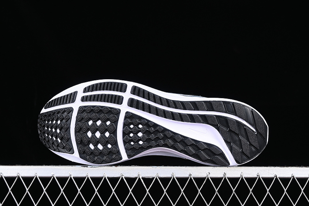 Nike [FB7179-001]-[AIR ZOOM PEGASUS 40 PREMIUM BLACK/WHITE/BRIGHT MANDARIN/MULTI COLOR] - Image 14