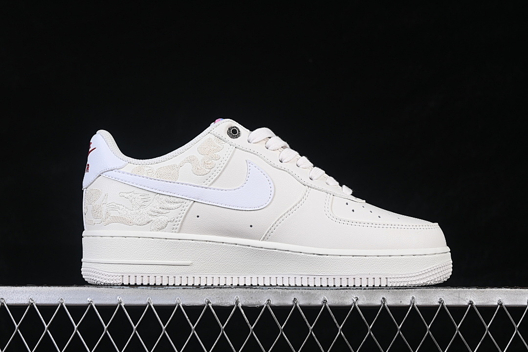 Nike [IQ1119-011]-[AIR FORCE 1 07 LOW CASUAL SNEAKERS WHITE/RED/BEIGE]-[WOMAN:36-39]-[MAN:40-45] - Image 15