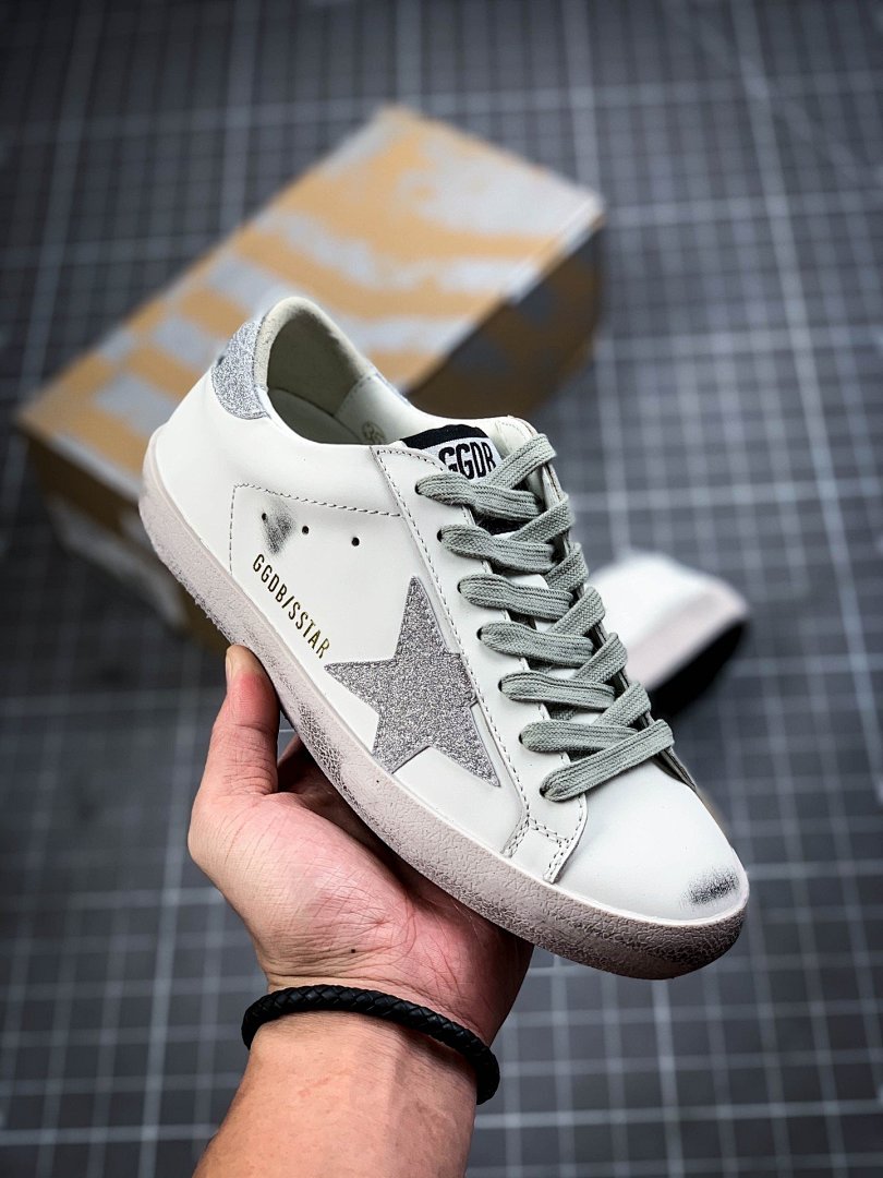 Golden Goose Golden Goose [ SUPER STAR WHITE/SILVER/SILVER]-[WOMAN:35-39], photo 1