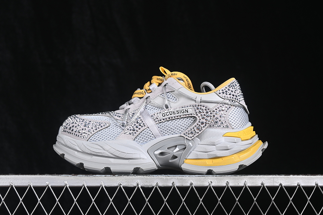 Unbranded [G26U9911C]-[LEISURE LIFESTYLE SHOES GREY/YELLOW/GREY]-[WOMAN:35-39]-[MAN:40], photo 1
