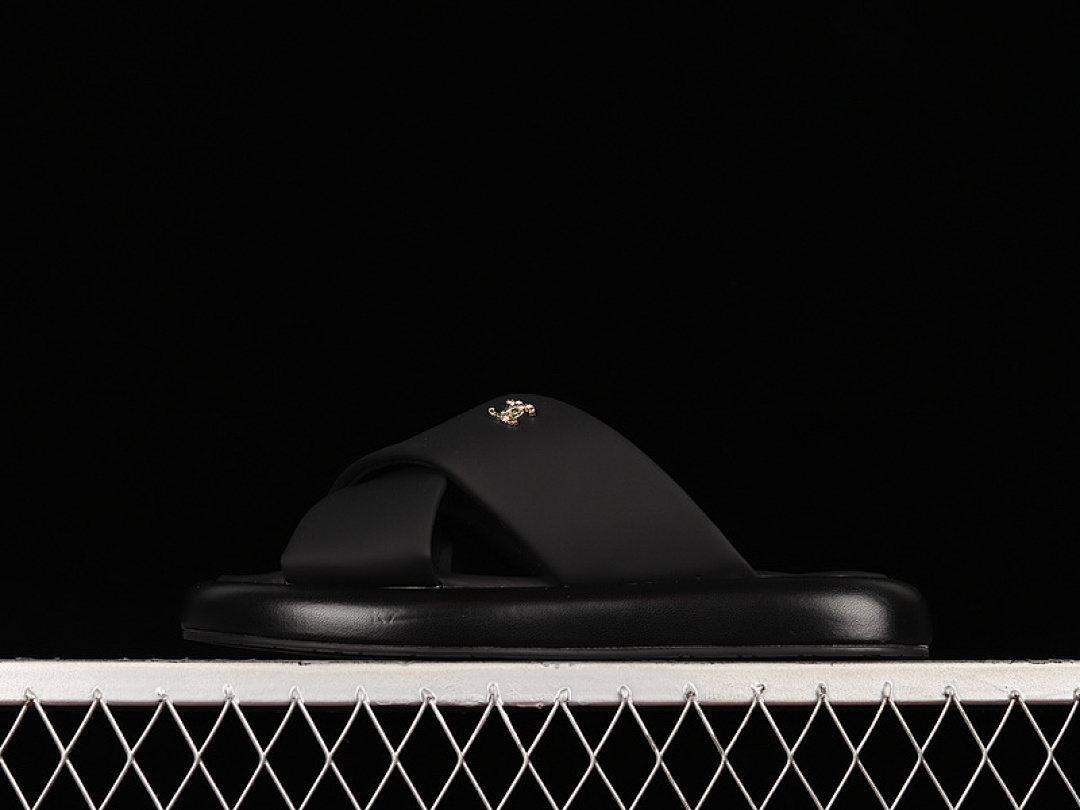 Chanel Chanel [ 22 PLATFORM SLIP-ON SLIPPERS BLACK/BLACK/BLACK]-[WOMAN:35-40], photo 1