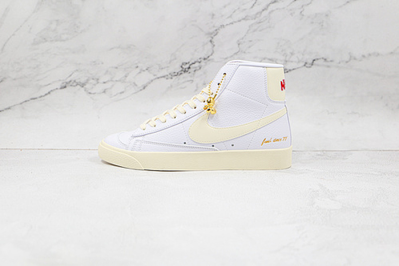 Nike BLAZER MID 77 VINTAGE POPCORN WHITE/COCONUT MILK/COCONUT MILK · CW6421-100, photo 1