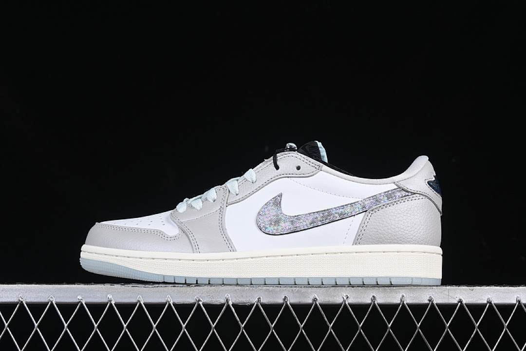Jordan [HF3144-100]-[AIR JORDAN 1 LOW YEAR OF THE SNAKE SUMMIT WHITE/SUMMIT WHITE/PHOTON DUST/GREEN], photo 1