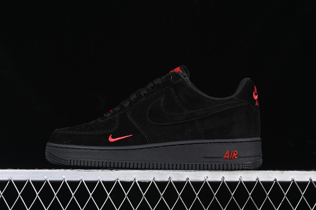 Nike [CW2288-111]-[AIR FORCE 1 07 LOW BLACK/RED]-[WOMAN:36-39]-[MAN:40-45], photo 1