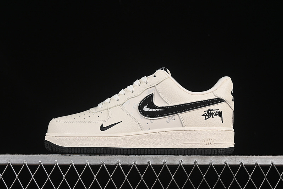 Nike [KK1988-093]-[AIR FORCE 1 07 LOW WHITE/GREY/BLACK]-[WOMAN:36-39]-[MAN:40-45] - Image 2