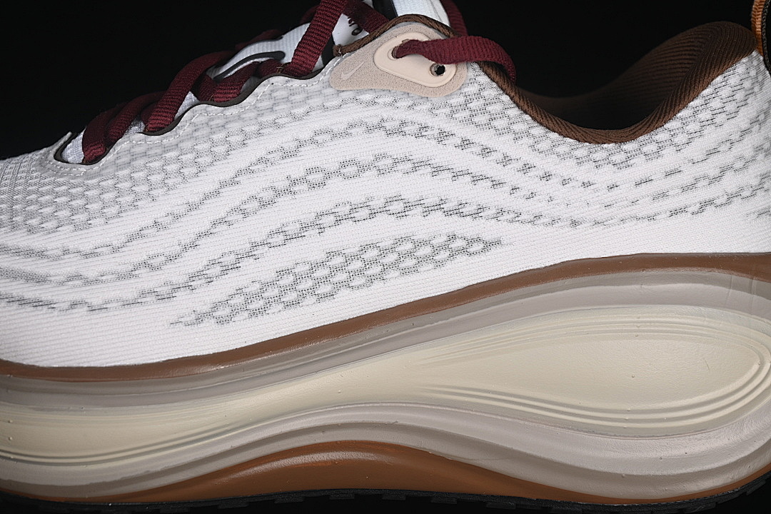 Nike [IO4482-100]-[VOMERO PLUS SAIL/CALDERA BROWN/BLACK/PECAN]-[WOMAN:35.5-39]-[MAN:40-46] - Image 8