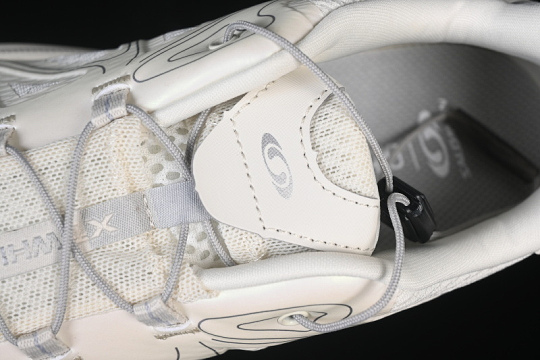 On Running [477962-23]-[XT WHISPER VOID EXPLORER SERIES LIGHT GRAY/WHITE]-[WOMAN:36-39]-[MAN:40-44] - Image 8