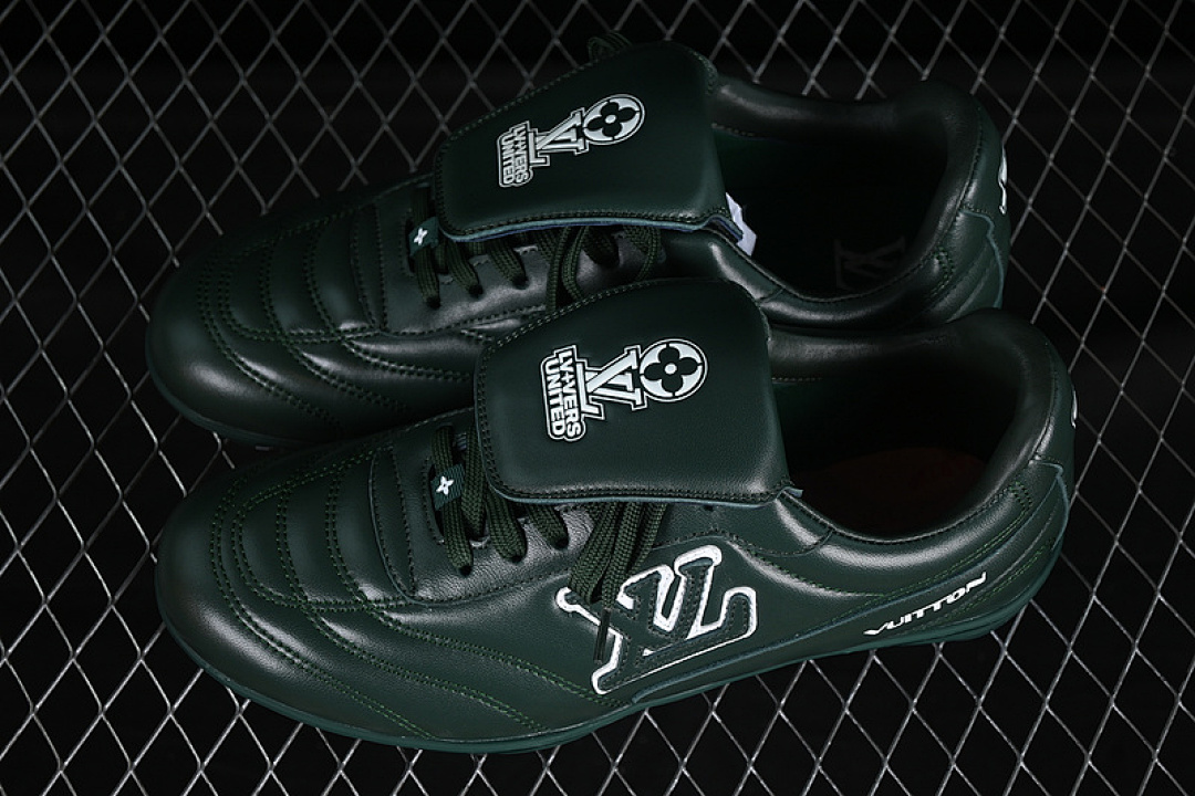 Louis Vuitton [LOUIS VUITTON FOOTPRINT SOCCER 2025 GREEN]-[WOMAN:35-39]-[MAN:40-46] - Image 10