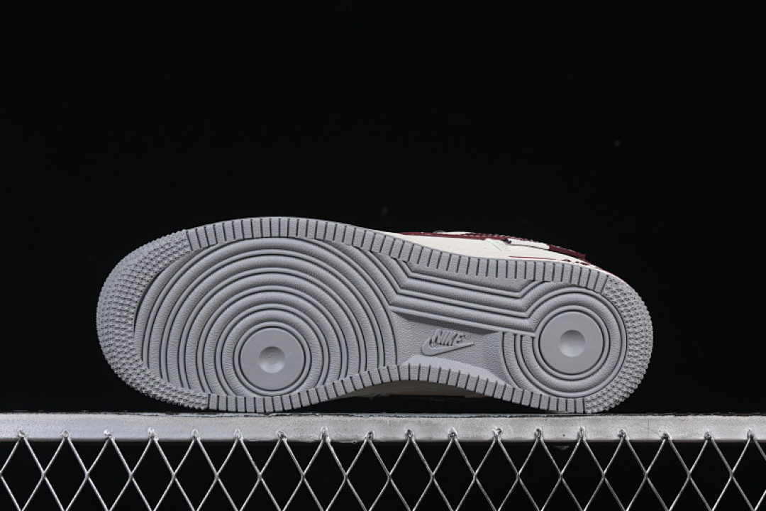 Nike [QW5606-268]-[AIR FORCE 1 07 LOW CASUAL SNEAKERS GREY/WINE RED/WHITE]-[WOMAN:36-39]-[MAN:40-45] - Image 14