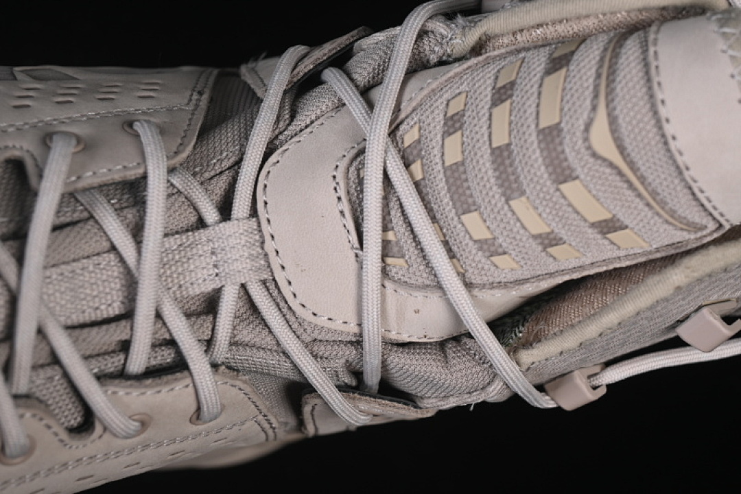 Hoka [1129958]-[ONE ONE TOR ULTRA HI CLIMBING BOOT LIGHT GRAY/BROWN]-[WOMAN:39]-[MAN:40-46] - Image 8
