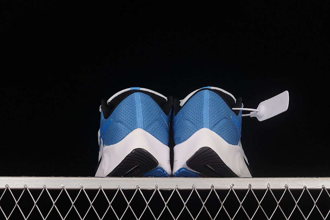 Nike [CW7356-009]-[AIR ZOOM PEGASUS 38 PURE PLATINUM/BLACK/DUTCH BLUE/PHOTO BLUE]-[MAN:39-45] - Image 4