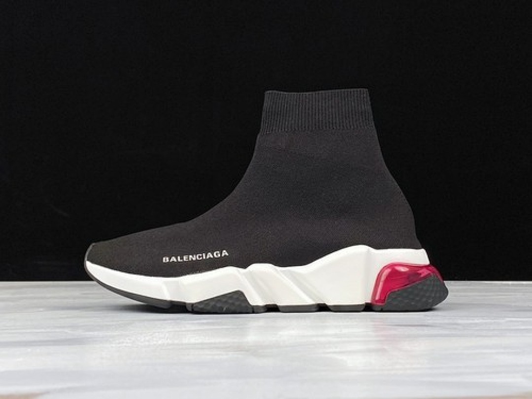 On Running [G5 SPEED SHOES BLACK/WHITE-RED]-[WOMAN:36-40], photo 1