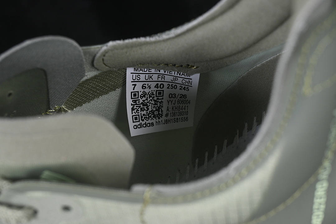 Adidas [KH8441]-[LIGHT AND LOW TOP RUNNING SHOES MATCHA GREEN/GREEN]-[WOMAN:36-39]-[MAN:40-46] - Image 5