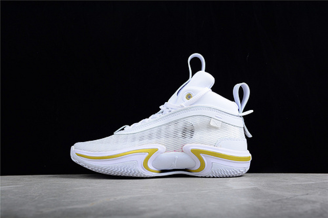 Jordan AIR Jordan 36 SE PF GLORY WHITE/BLACK/GAME ROYAL/METALLIC GOLD · DM7580-100, photo 1