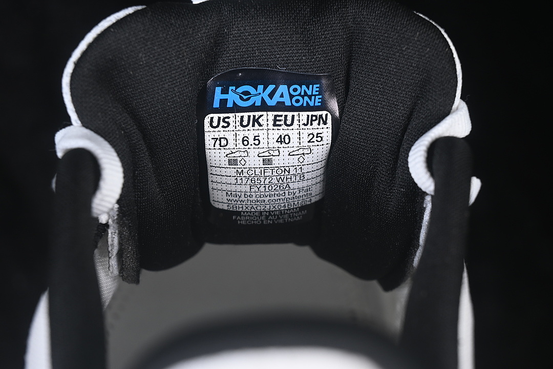 On Running [1176572 WHTB]-[ONE CLIFTON 11 BREATHABLE RUNNING SHOES WHITE/WHITE]-[WOMAN:36-39]-[MAN:40-45] - Image 5