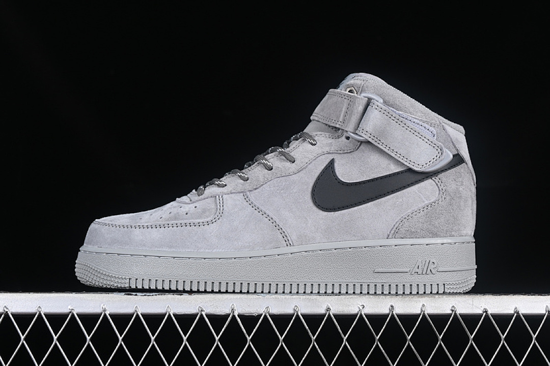 Nike Nike AIR FORCE 1 07 MID GREY/BLACK · CW2289-111, photo 1