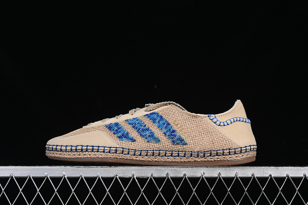Unbranded [IH3641]-[CLOT ORIGIALS GAZELLE INDOOR LINEN KHAKI/LIGHT BLUE/BLUE BIRD]-[UNISEX:36-46], photo 1