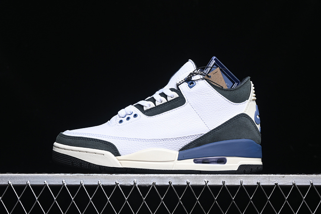 Jordan [HV8571-100]-[AIR JORDAN 3 RETRO OG SP DIFFUSED BLUE WHITE/DIFFUSED BLUE/ANTHRACITE/MUSLIN], photo 1
